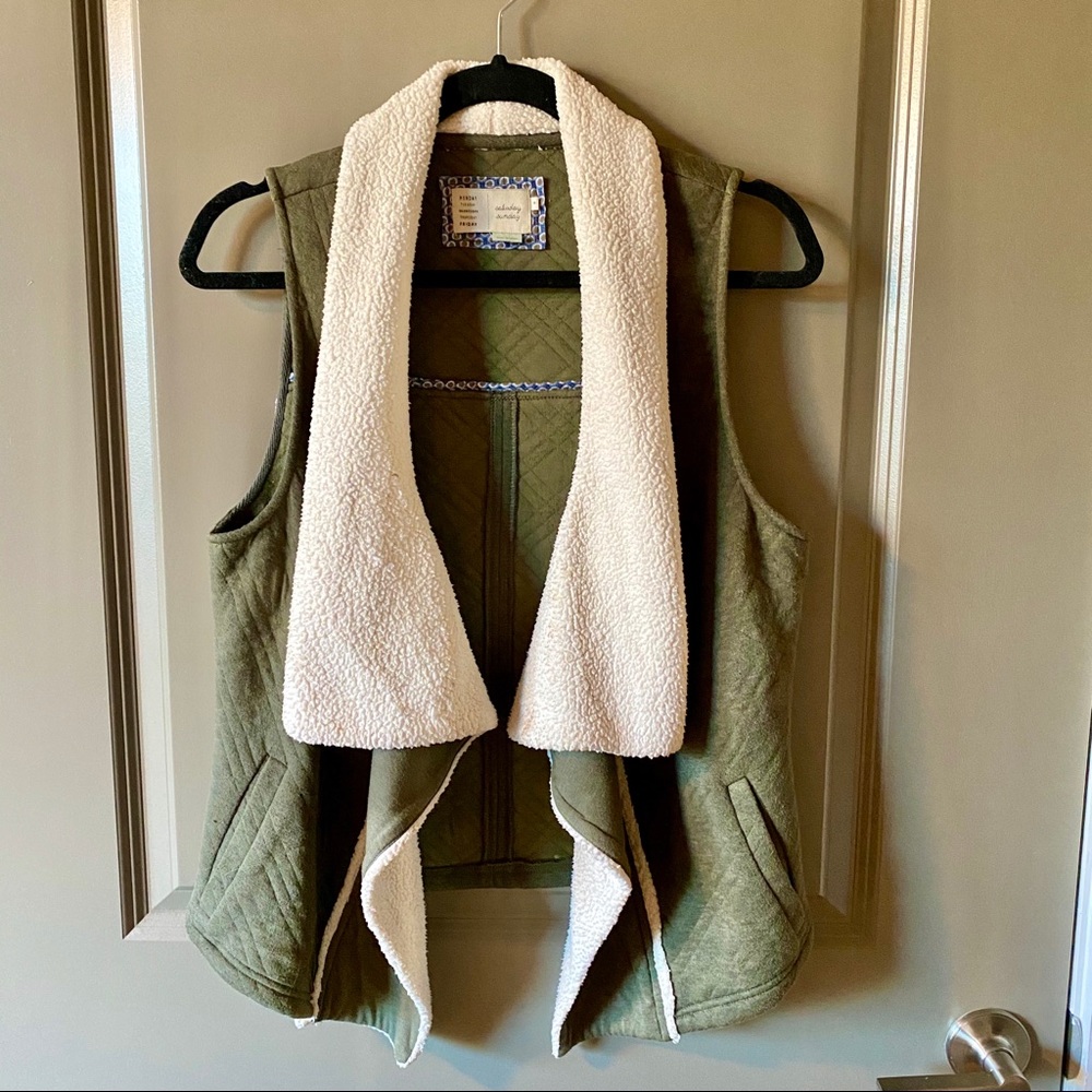 Green Vest with White Fur Trim!